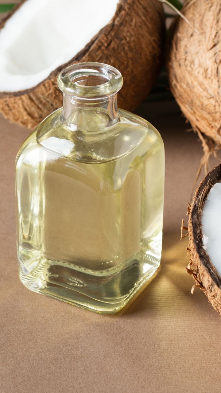 Coconut Oil as Makeup Remover 