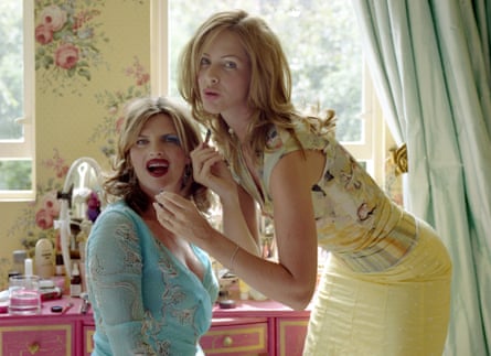 Trinny Woodall (on right) and Susannah Constantine on What Not to Wear in 2004 