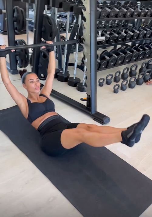 Kim recently returned to the gym after suffering a 'shoulder injury'