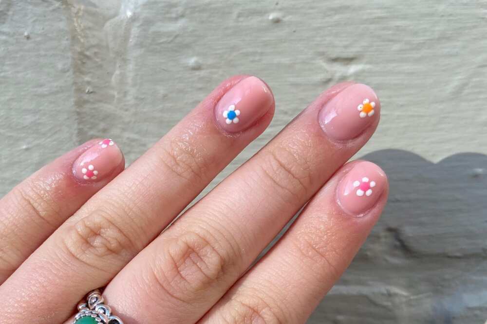 spring nail designs