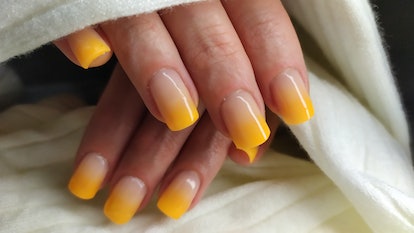 autumn nail art design yellow to clear ombre gradient 