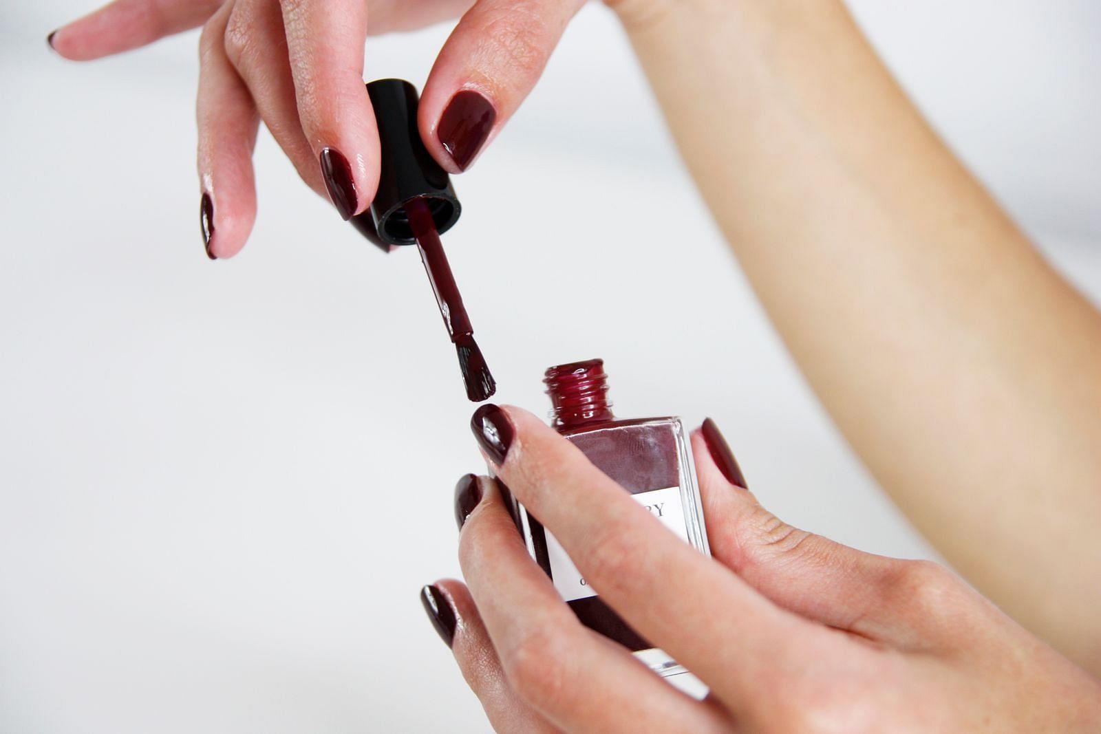 Gel polish (Image via Getty Images)