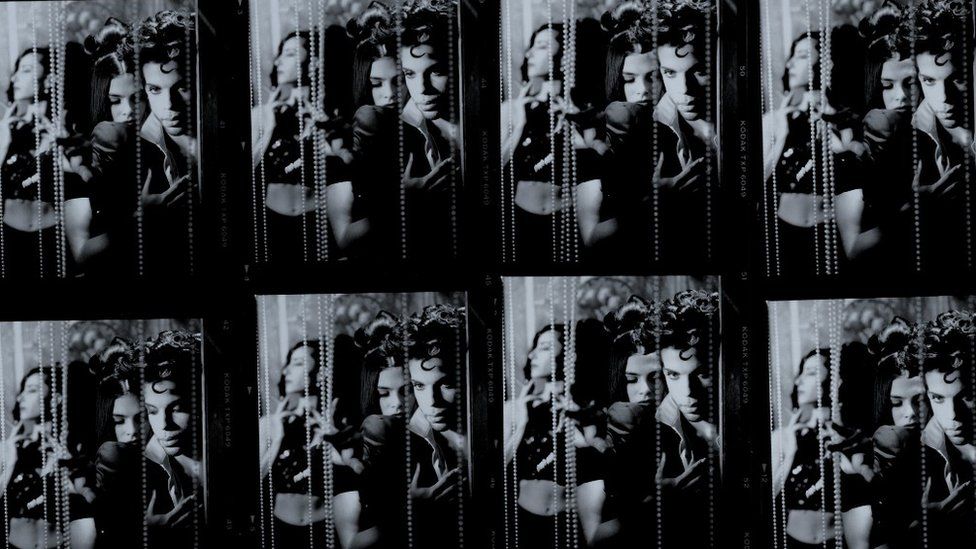 The contact sheet for the cover shoot of Diamonds and Pearls