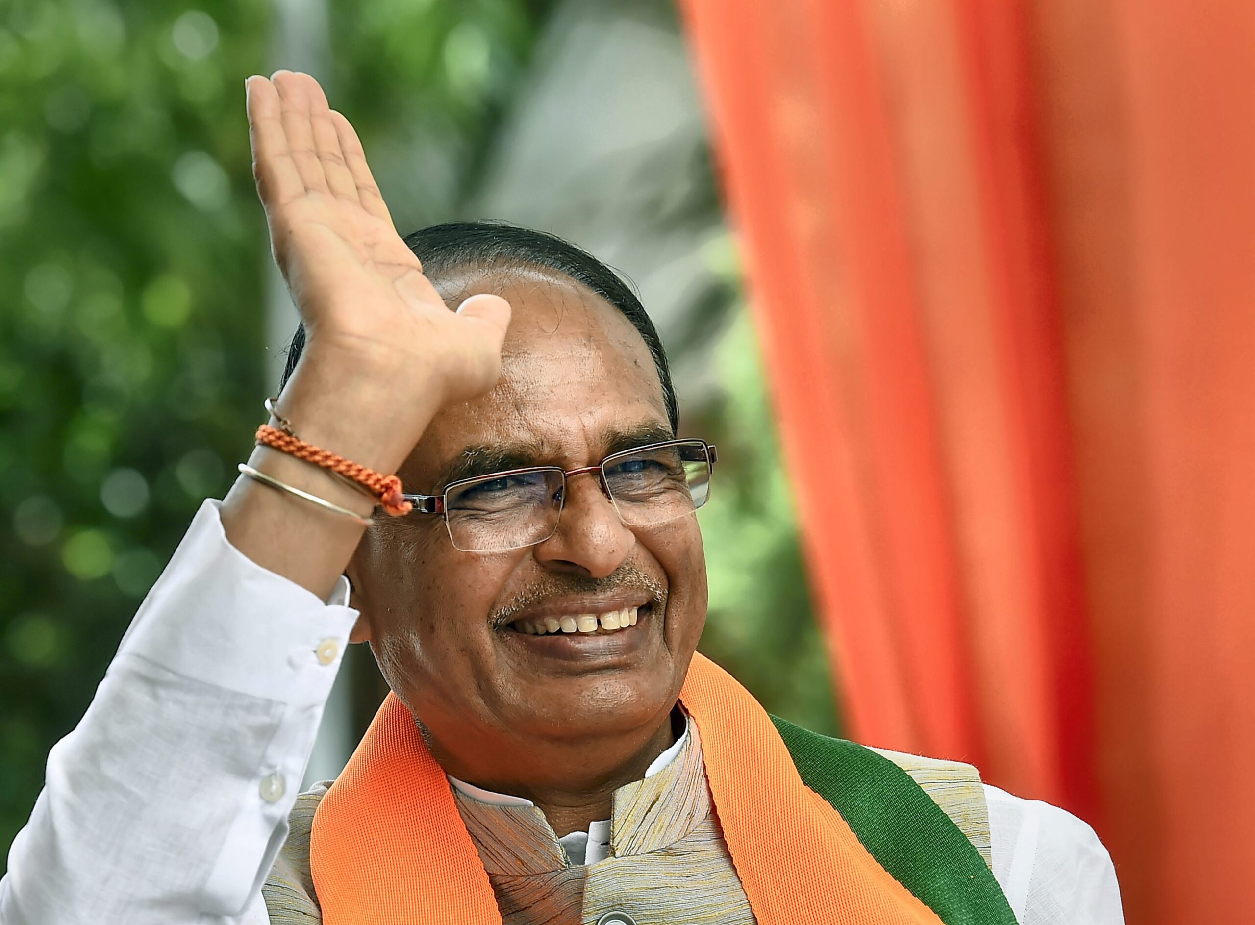 'Jai, Veeru' fighting over distribution of looted booty: MP CM Chouhan's swipe at Digvijaya and Nath