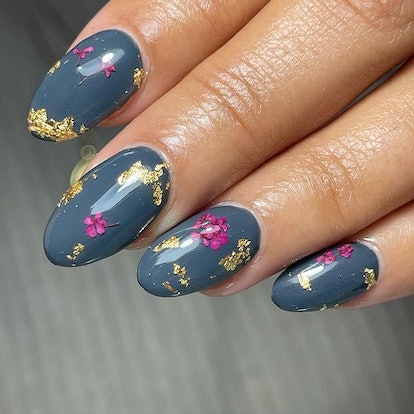 Dried flower nails.