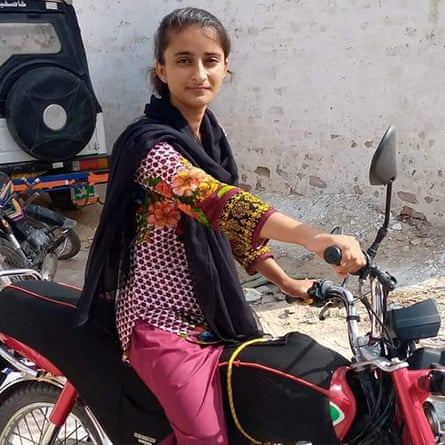 Sindhi Chhokri (Urooj Fatima) on a motorbike