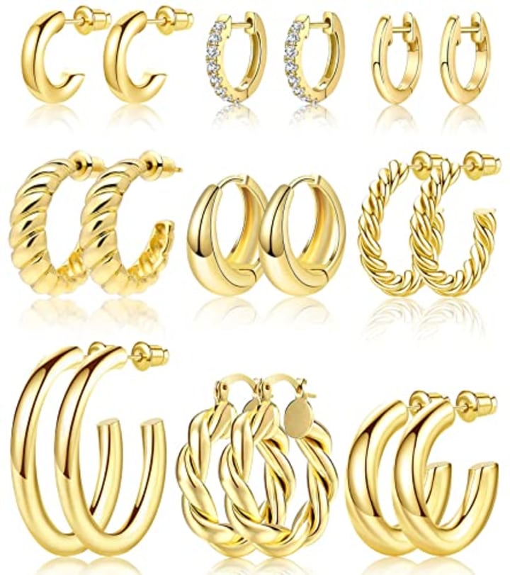 Gold Hoop Earrings Set