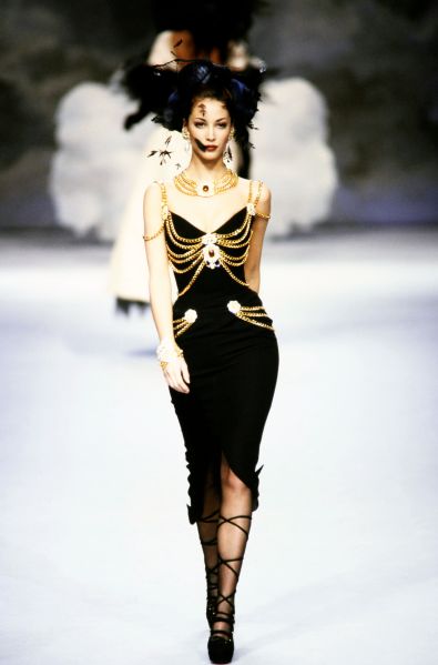 Image: Christy Turlington on the runway for Chanel in 1992.