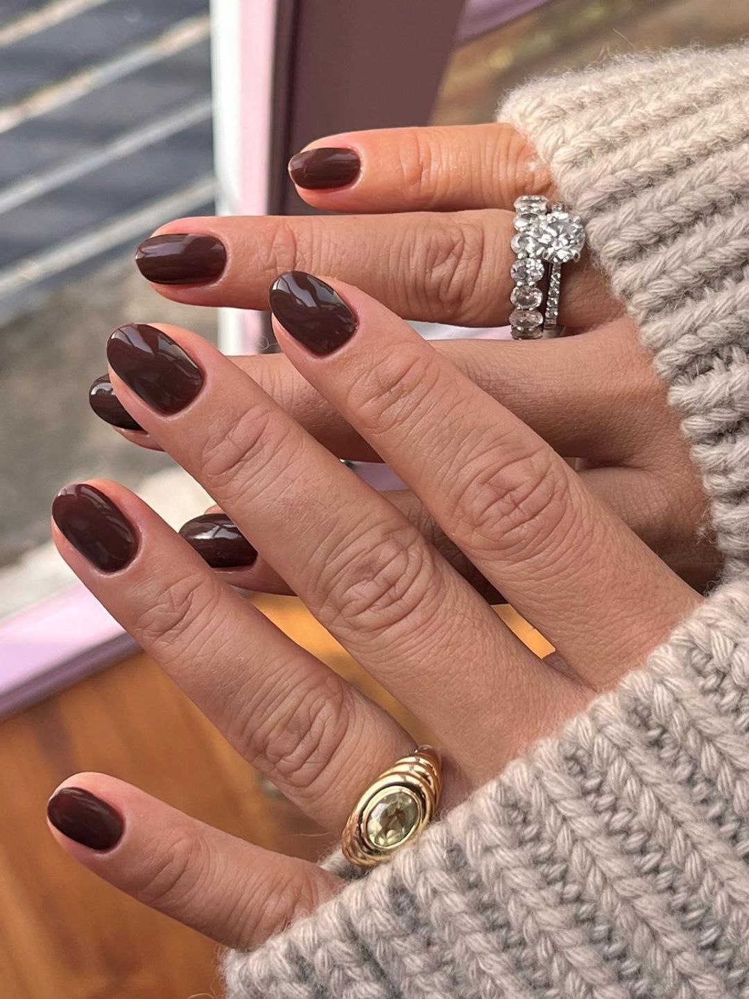 Brown short nails 