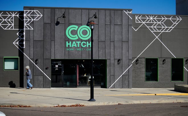 COhatch is located at Kenwood Towne Centre with an outside entry on Kenwood Rd, Friday, Nov, 10, 2023. It’s next to Tiffany’s. With 12,000 square feet, you’ll find private offices, meeting rooms, a sports simulator and North High Brewing.