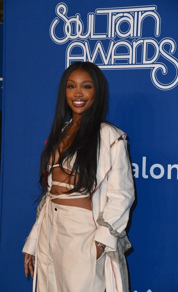 47 of SZA’s Most Iconic Beauty Moments  