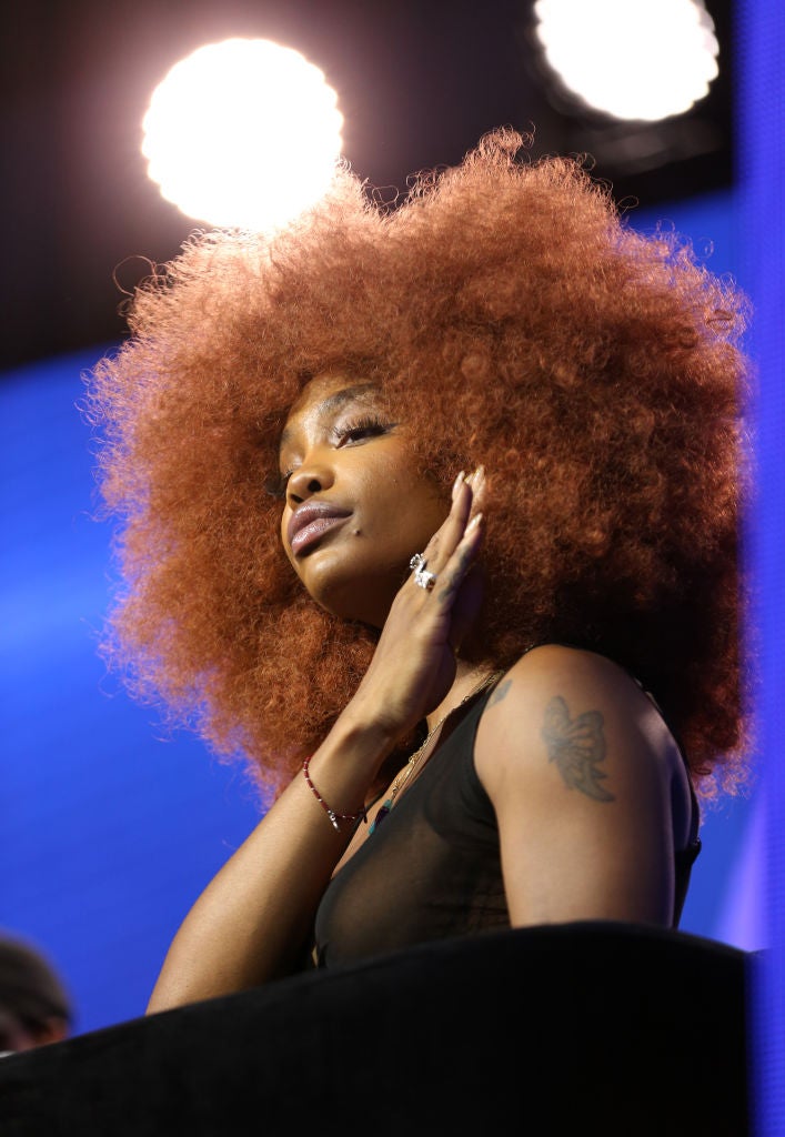 47 of SZA’s Most Iconic Beauty Moments  