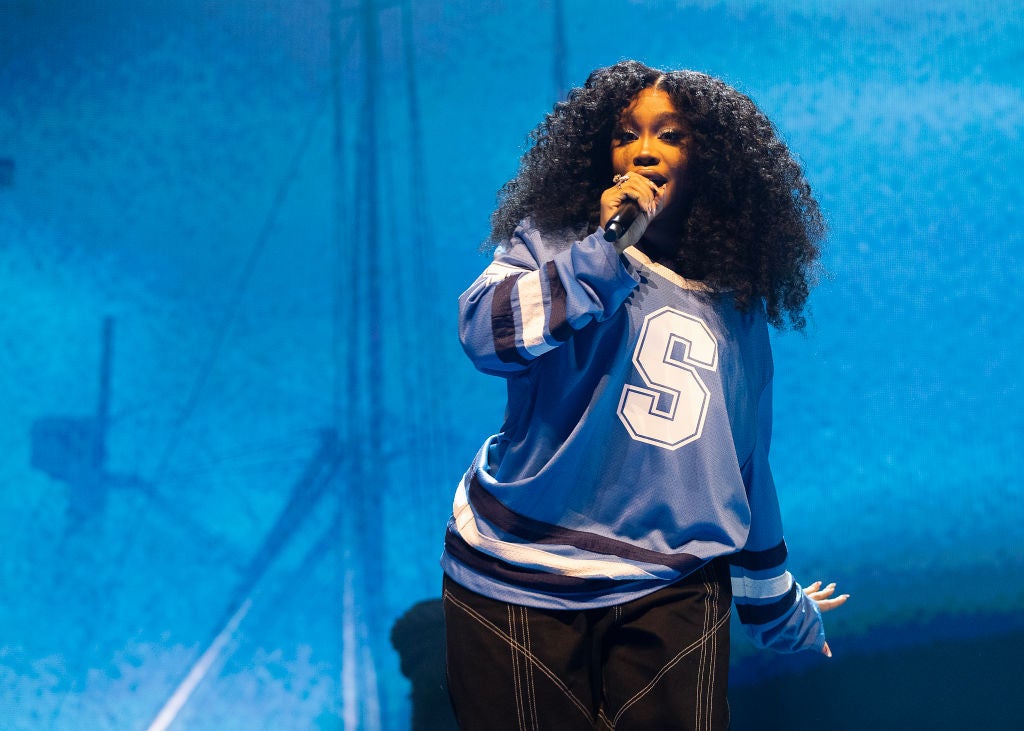 47 of SZA’s Most Iconic Beauty Moments  