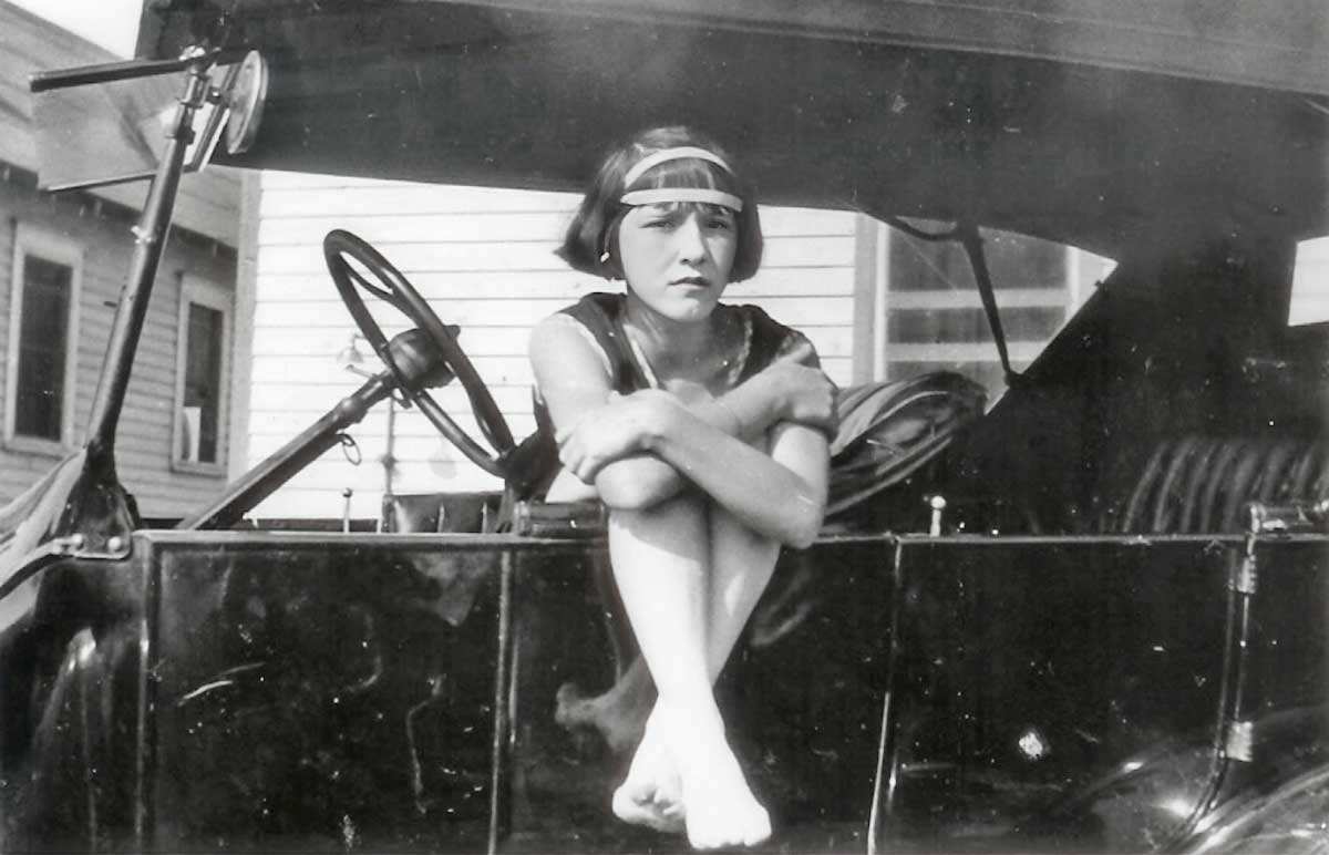 flapper in car