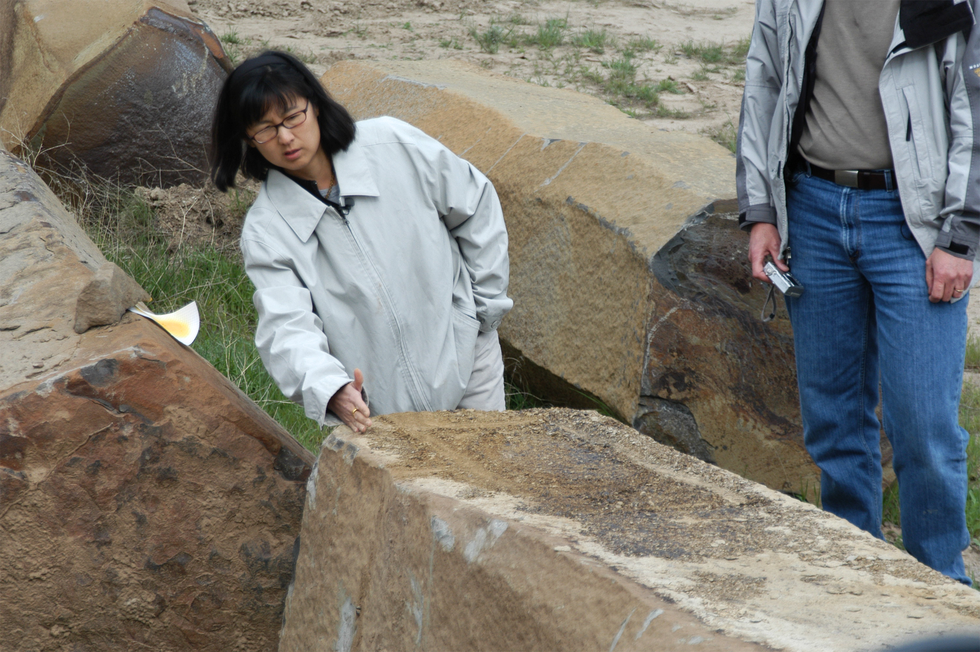 maya lin assessing basalt section, april 2005 artist and architect maya lin assesses a section of columnar basalt for the fish cleaning station at cape disappointment state park in ilwaco, washington, one of the seven sites she is working on for the confluence project