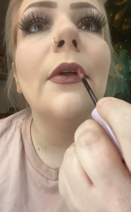 She also revealed her hacks for applying fake eyelashes