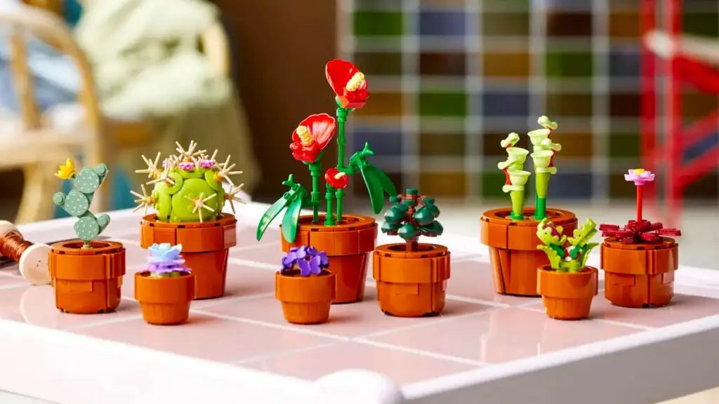 The Lego Icons Tiny Plants set.