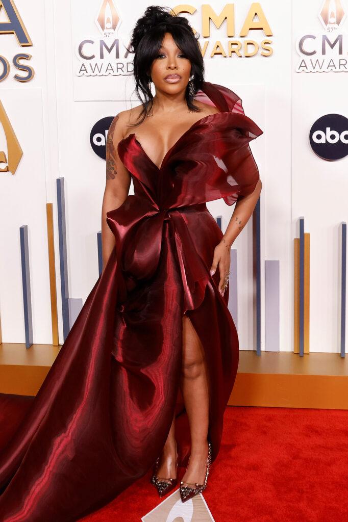 K. Michelle attends the 2023 CMA Awards at Bridgestone Arena on November 08, 2023 in Nashville, Tennessee.