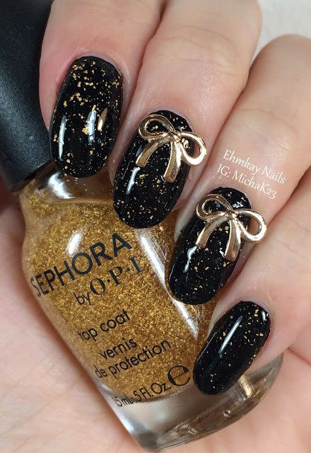 new years eve nail designs gold ribbon