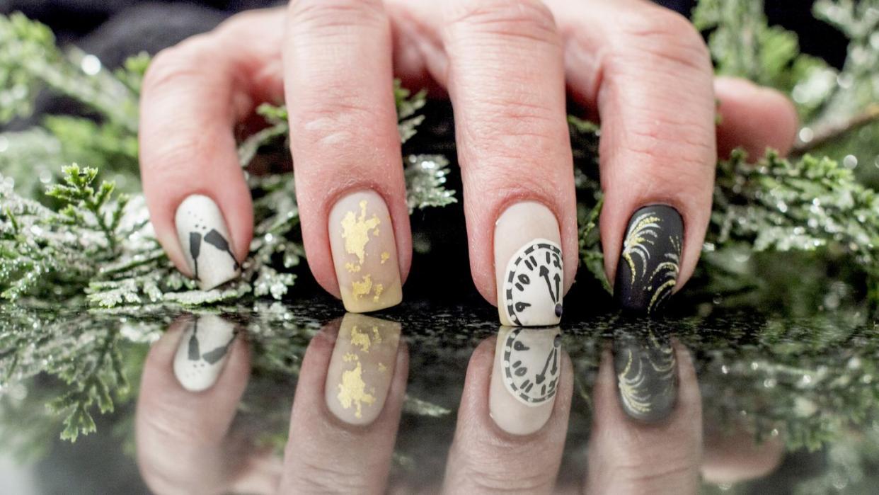 new years eve nail designs new years symbols