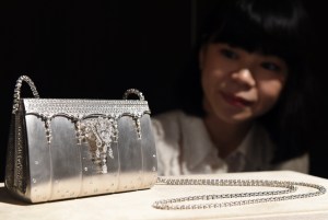 worlds most expensive hermes birkin bags, A Ginza Tanaka employee shows off 200-million-yen (1,626,016 USD) diamond bijou bag made of 208ct, 2182-diamonds and platinum during a platinum exhibition press preview in Tokyo on June 18, 2015. Japan's jewelry company, Ginza Tanaka will hold the exhibition, 