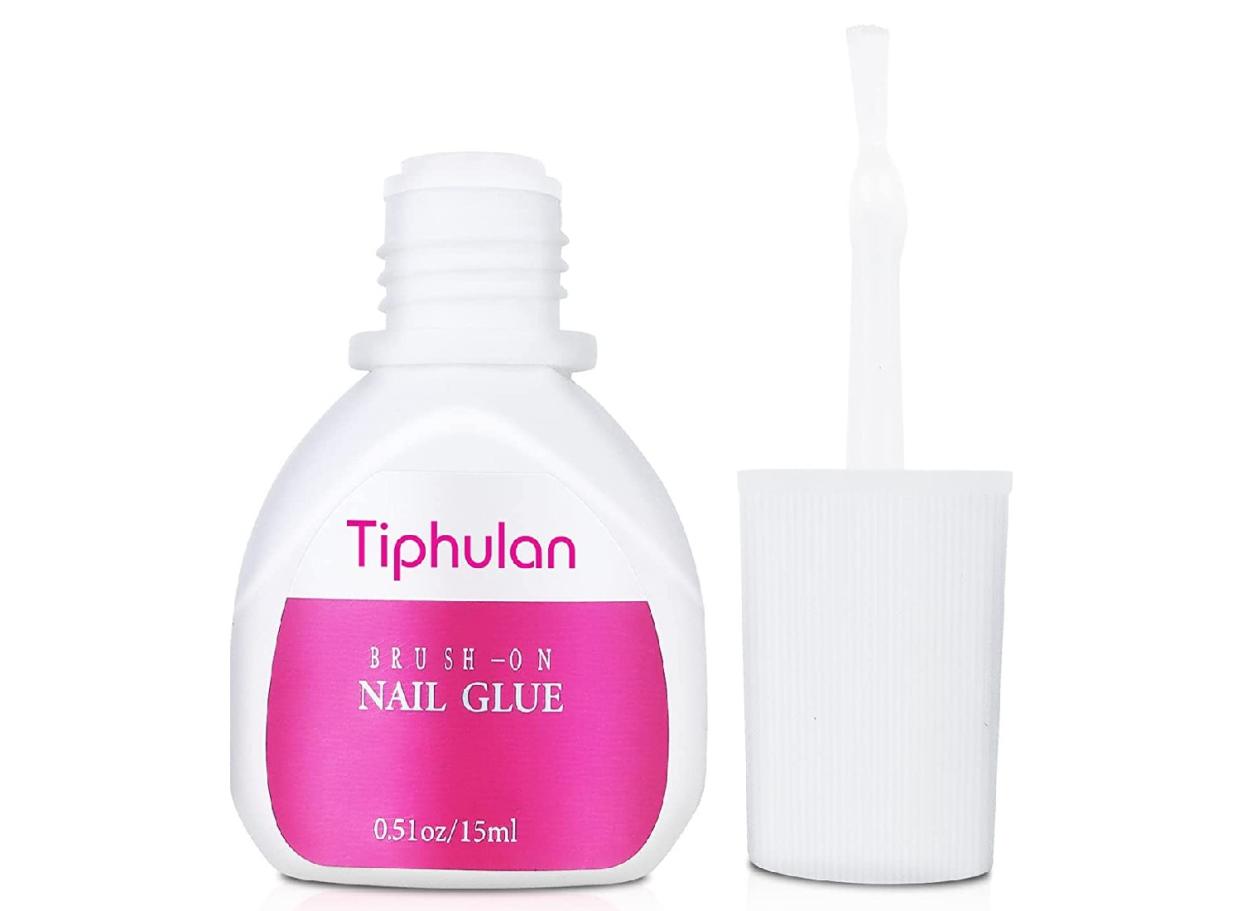 nail glue for press on nails review