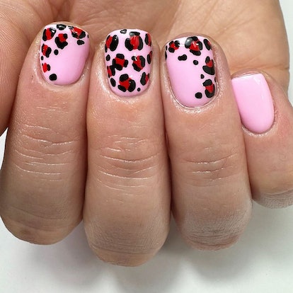 pink leopard print nails