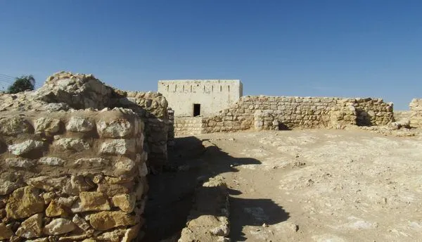 Ruins believed to be the Atlantis of the Sands - but no one has been able to confirm its discovery