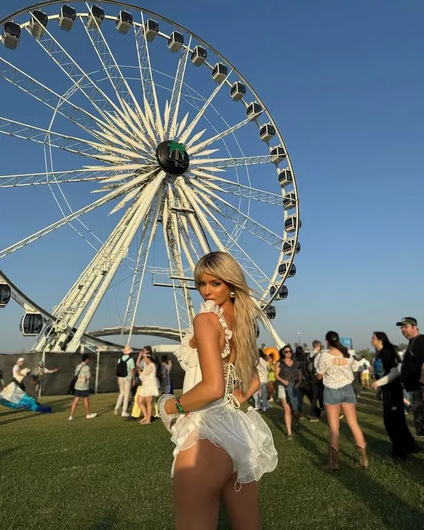 The reality star's fans showered her with love