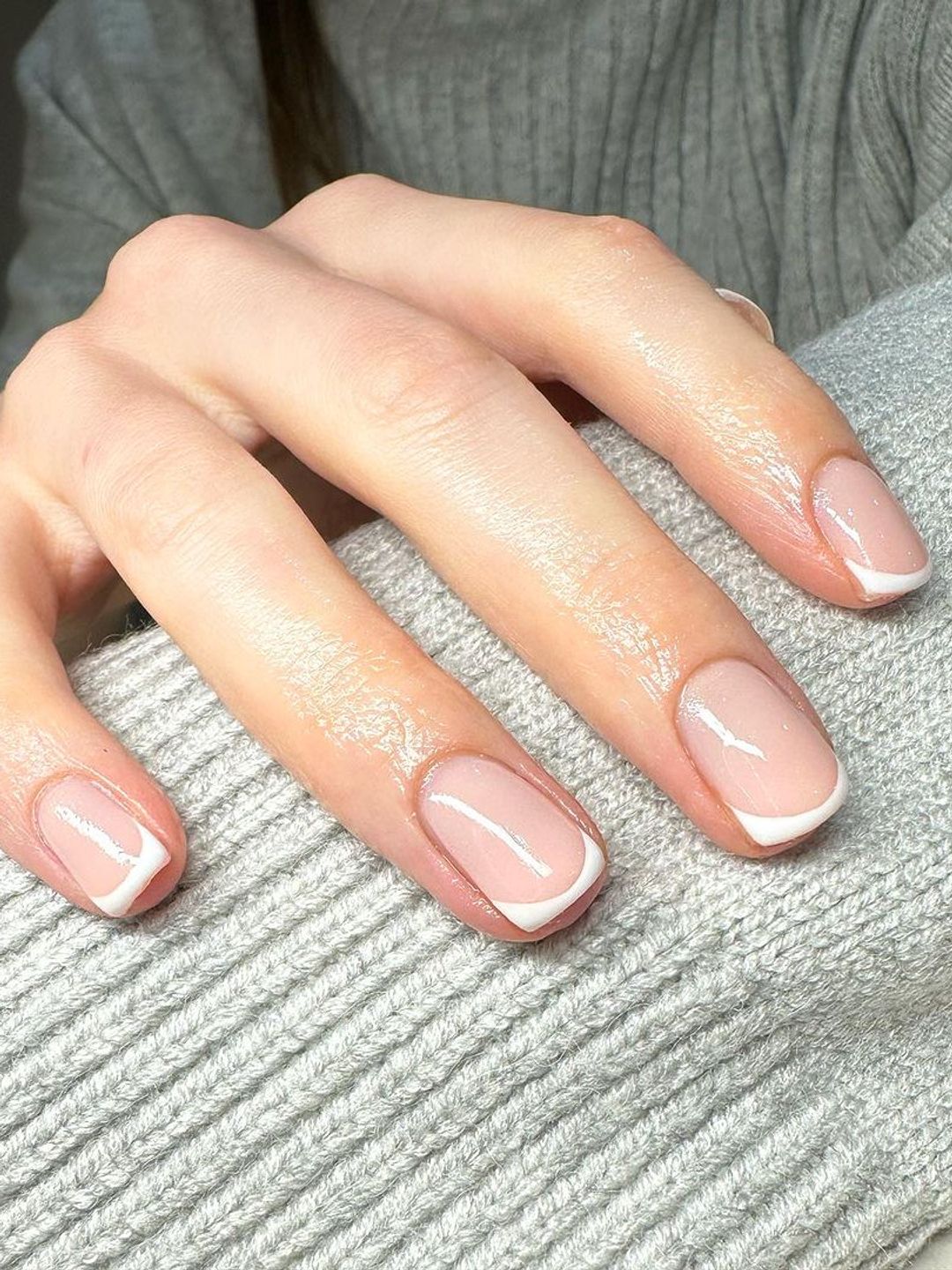 French manicure 