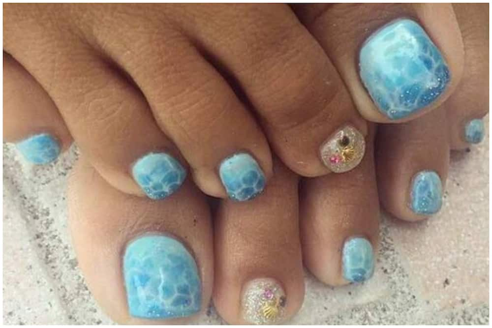 Ocean nail design.