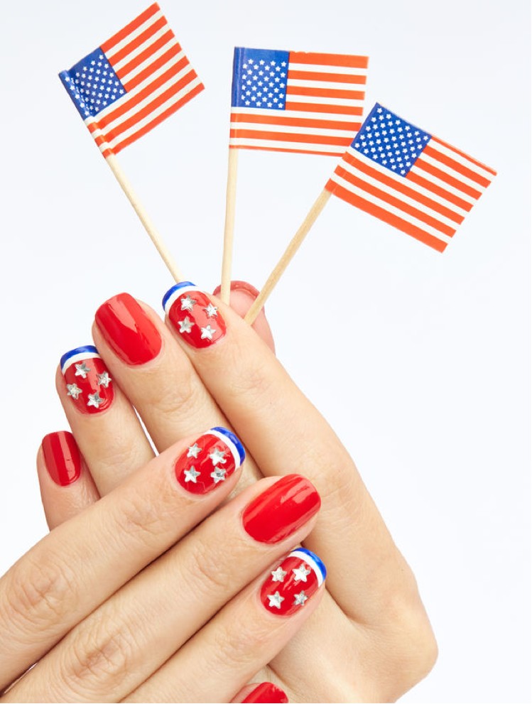 memorial day nails