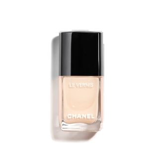 Boring manicures Chanel Le Vernis Nail Colour 167 White Silk