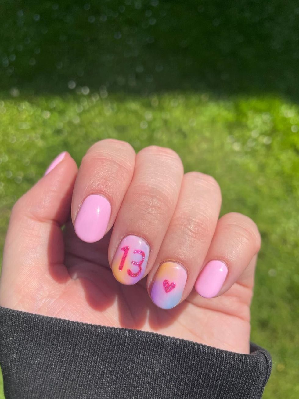 taylor swift lover nails