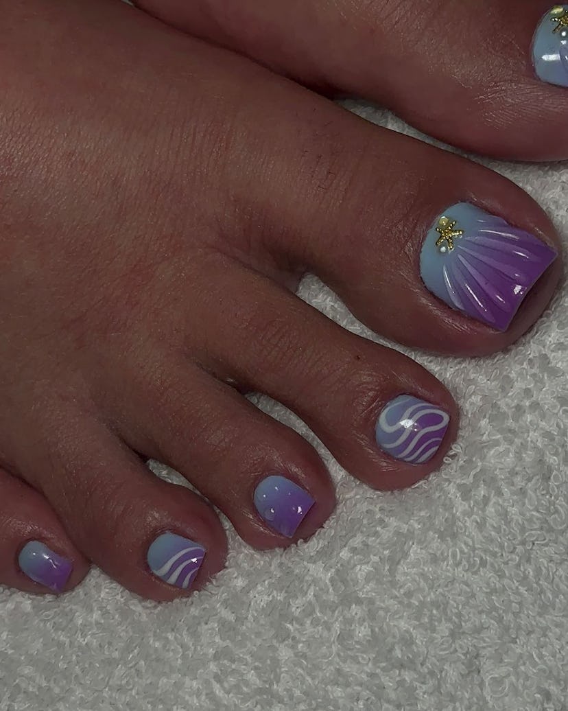 mermaid core pedicure