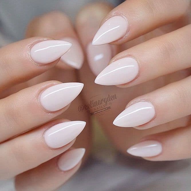 Short stiletto nails