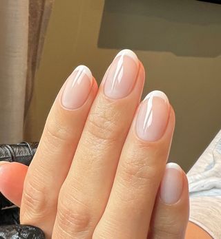 @raelondonnails vanilla french manicure