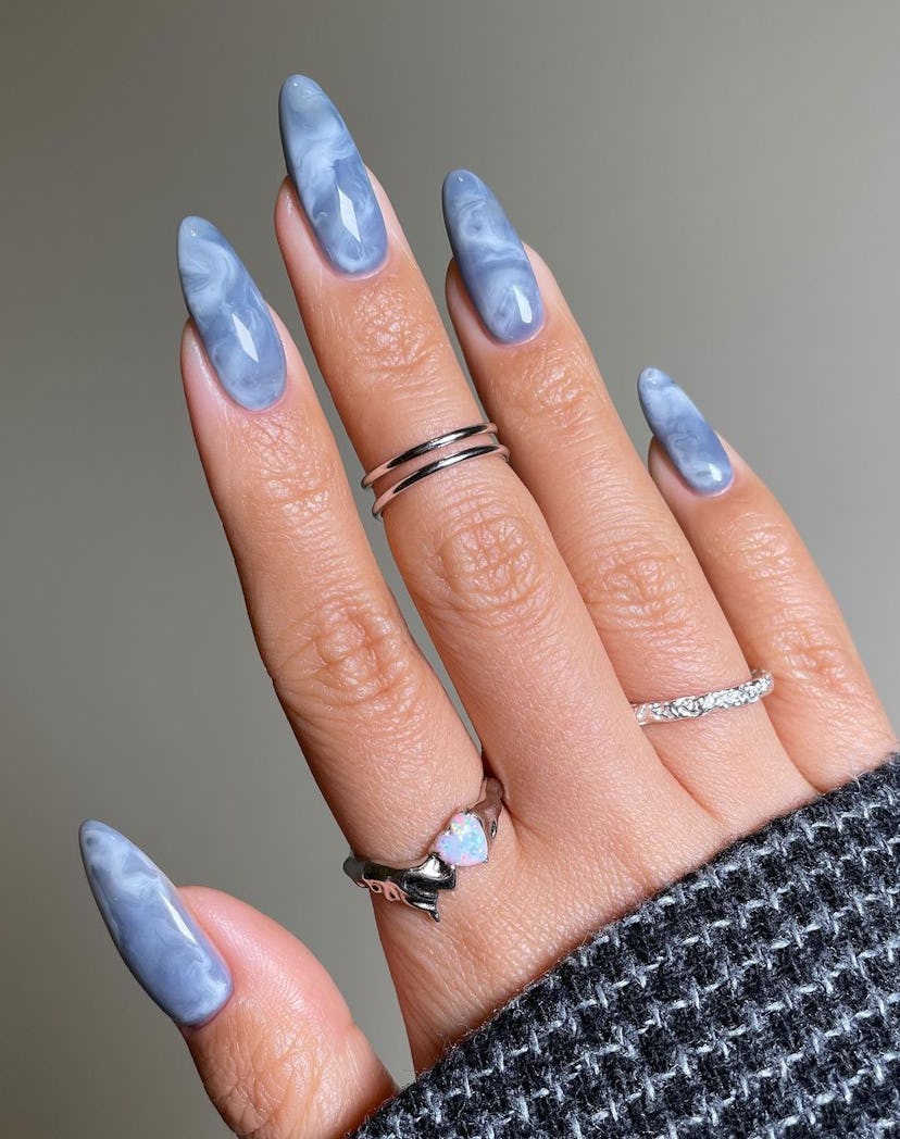 Blue watercolor nails are perfect for Libra season 2024.