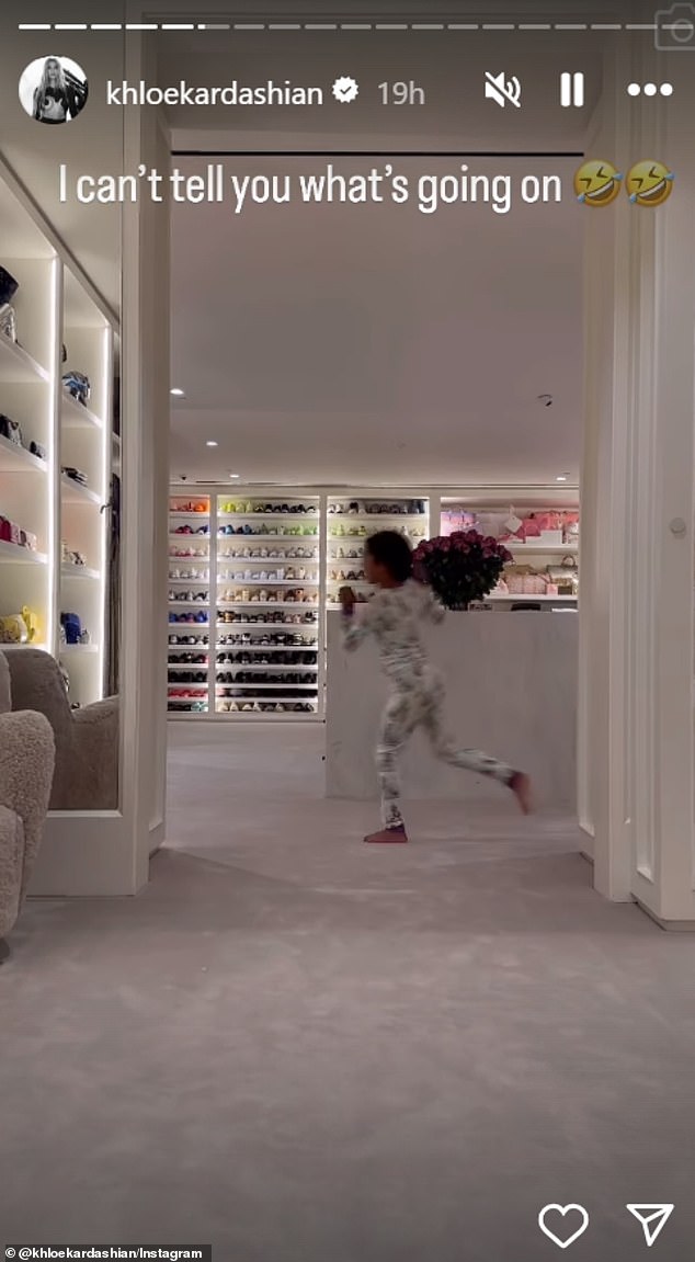 Khloe Kardashian has given fans a glimpse into her immaculate walk-in closet as she played with her daughter True and niece Dream