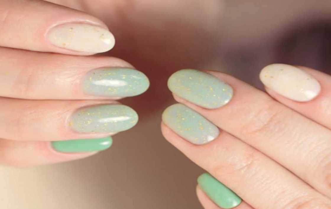 Seafoam nails