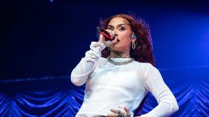 kehlani performing