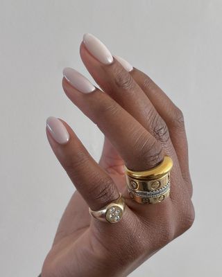 Milk white manicure by Julia Diogo