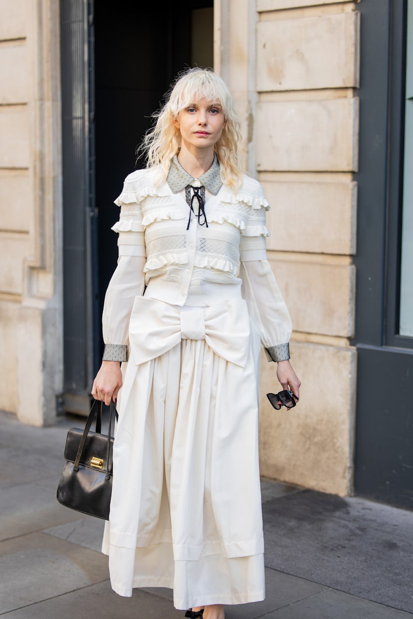 london fashion week spring/summer 2025 street style beauty 