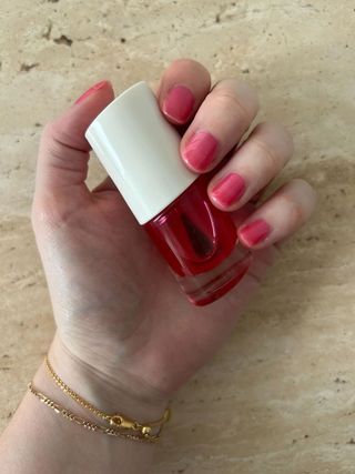 junior beauty editor grace lindsay testing zara nail polish