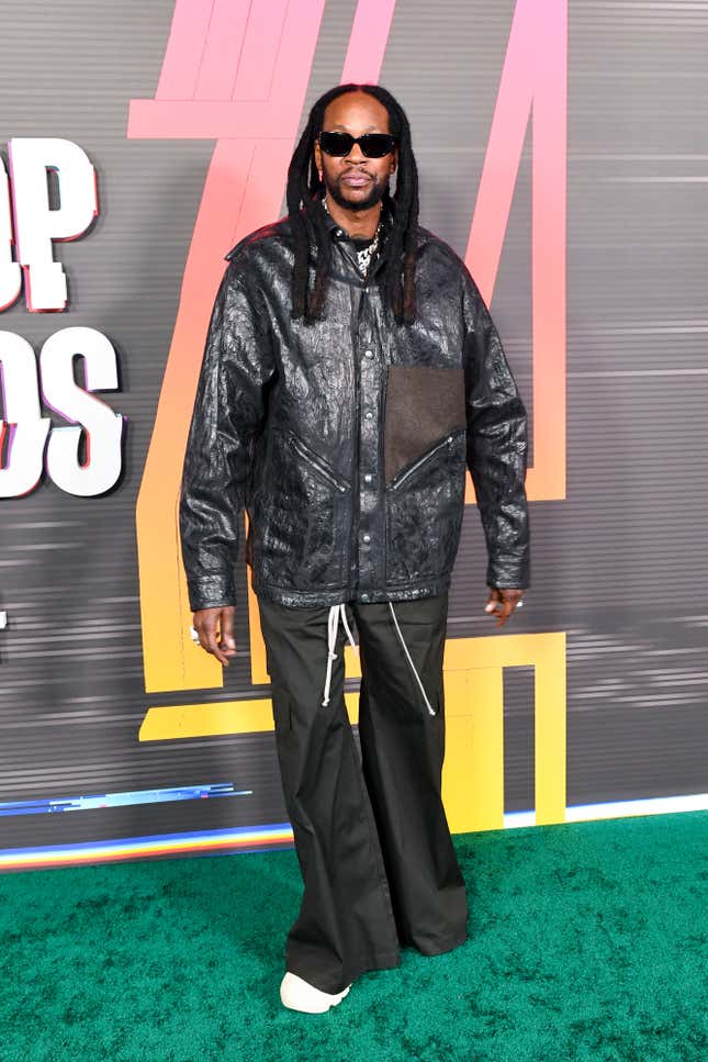 Image for article titled Looks From the 2024 BET Hip-Hop Awards Red Carpet