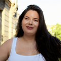 Headshot of Olivia Truffaut-Wong