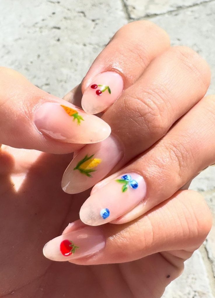 Hailey bieber nails