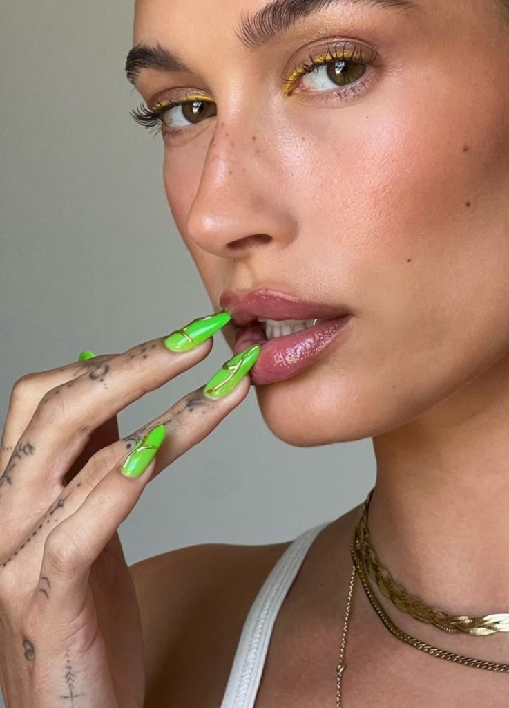 Hailey bieber nails