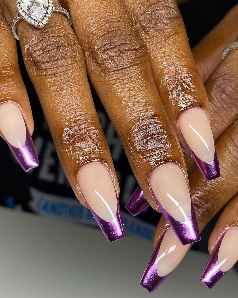 Purple chrome nails are on-trend for winter 2025.