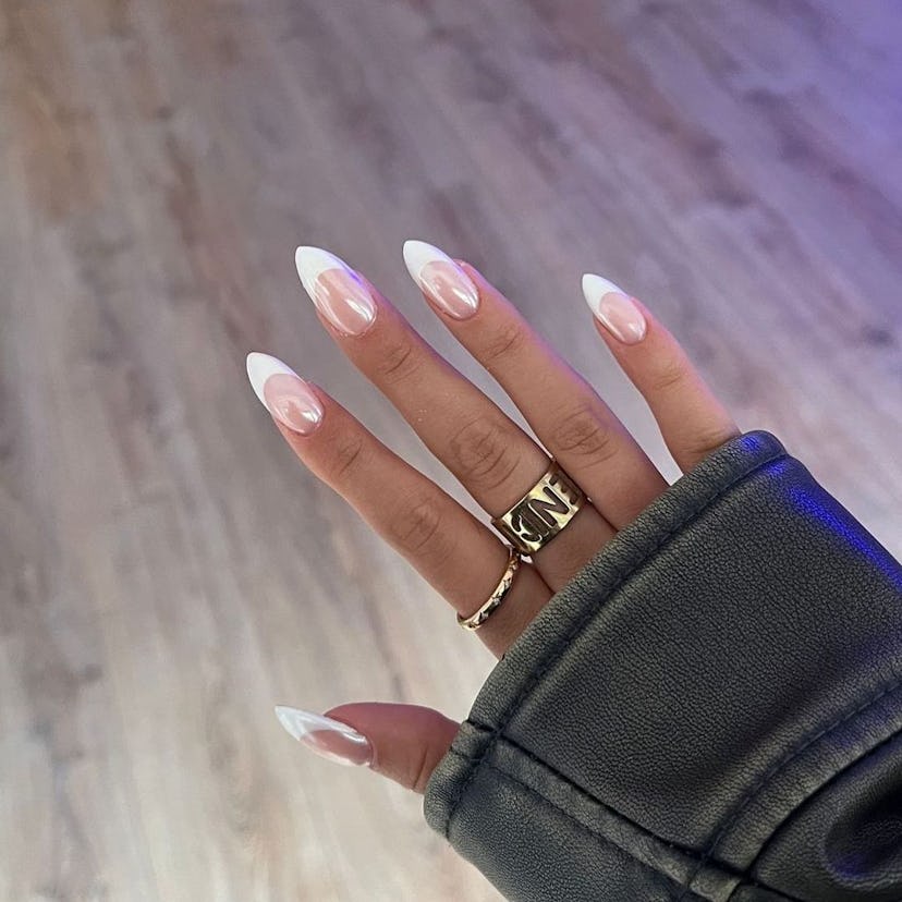 White chrome nails are on-trend for winter 2025.